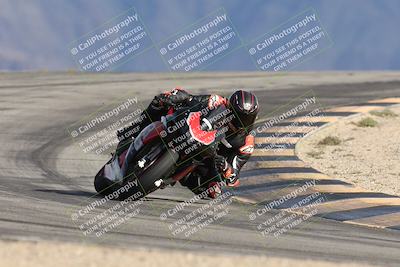 media/Nov-16-2025-Race Pace (Sun) [[8c5fa54630]]/Verified Riders/8-Turn 12 (120pm)/